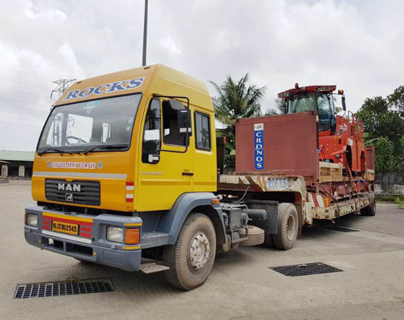 Crane service Cochin,Crane service Kerala,Trailer transportation Cochin,Low bed trailer Cochin,Hydraulic crane service kochi,100 ton crane service kochi,50 ton crane service kochi,Crane rental agency Kochi,Telescopic tyre mounted crane Service Kochi